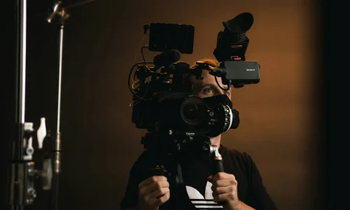 person_with_cam